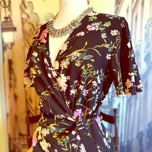 V neck wrap around short sleeve floral blouse